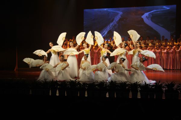 点击新窗口打开大图